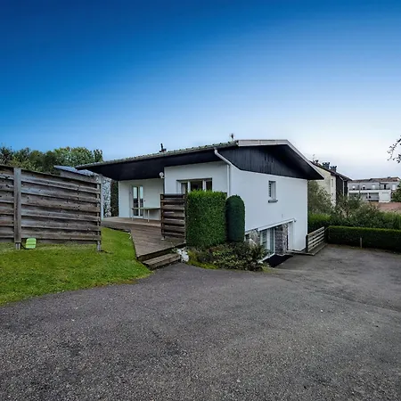 A : Sauna, Terrasse, Proche Et Stations De - Fr-1-589-669 * Gerardmer