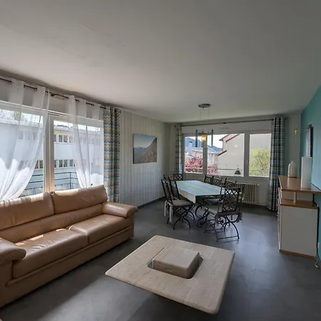 A : Sauna, Terrasse, Proche Et Stations De - Fr-1-589-669 Apartment *