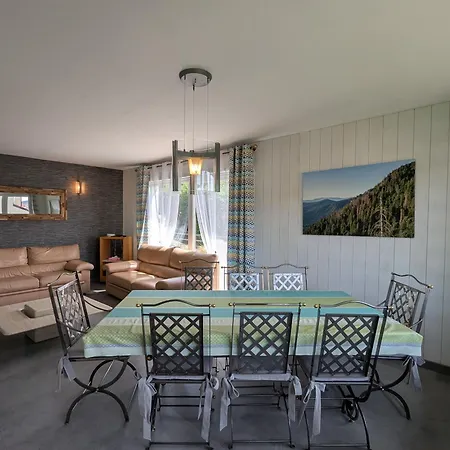 A : Sauna, Terrasse, Proche Et Stations De - Fr-1-589-669 * Gerardmer